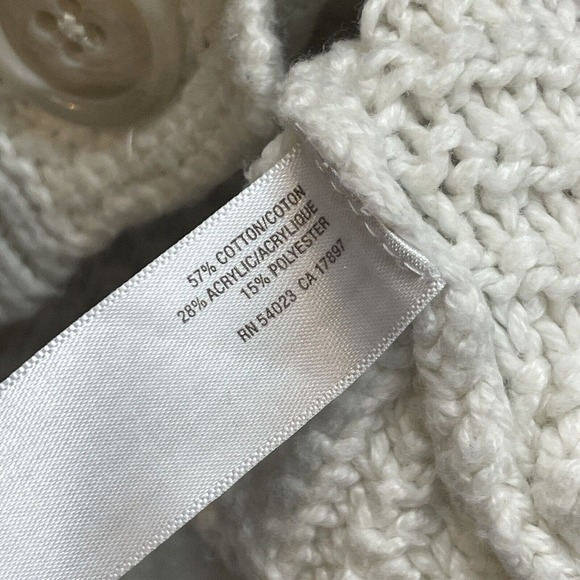 Old Navy Gray and Cream Patterned Cardigan - Picture 6 of 10